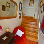 Charming House With 3 Bedrooms オビドス