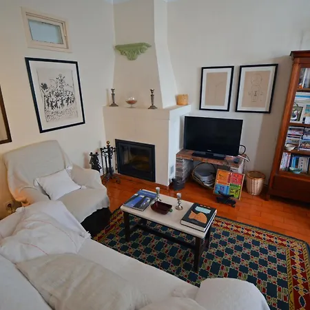 Tatil Evi Charming House With 3 Bedrooms Óbidos
